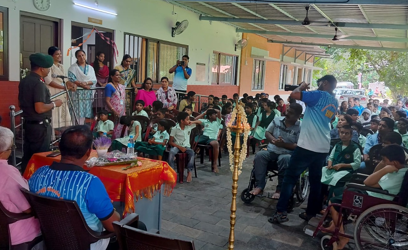 Karunagappally military group, Distribution of study materials